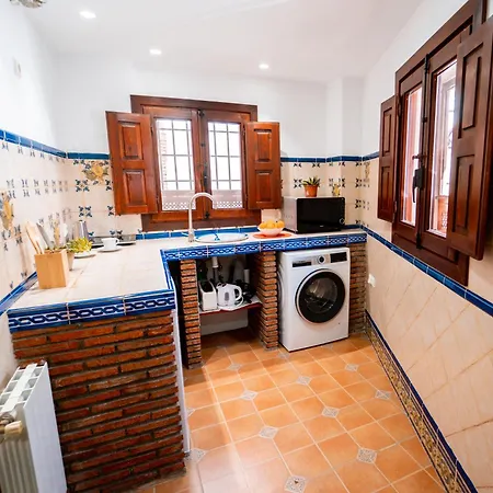 Albayzín, Coqueto Tranquilo Y Muy Acogedor Apartamento